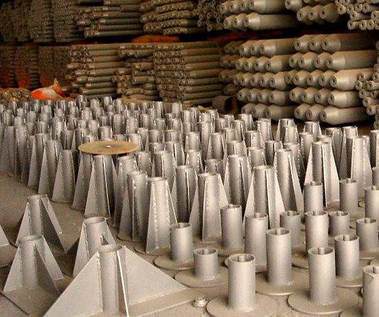 江都钢网架支托